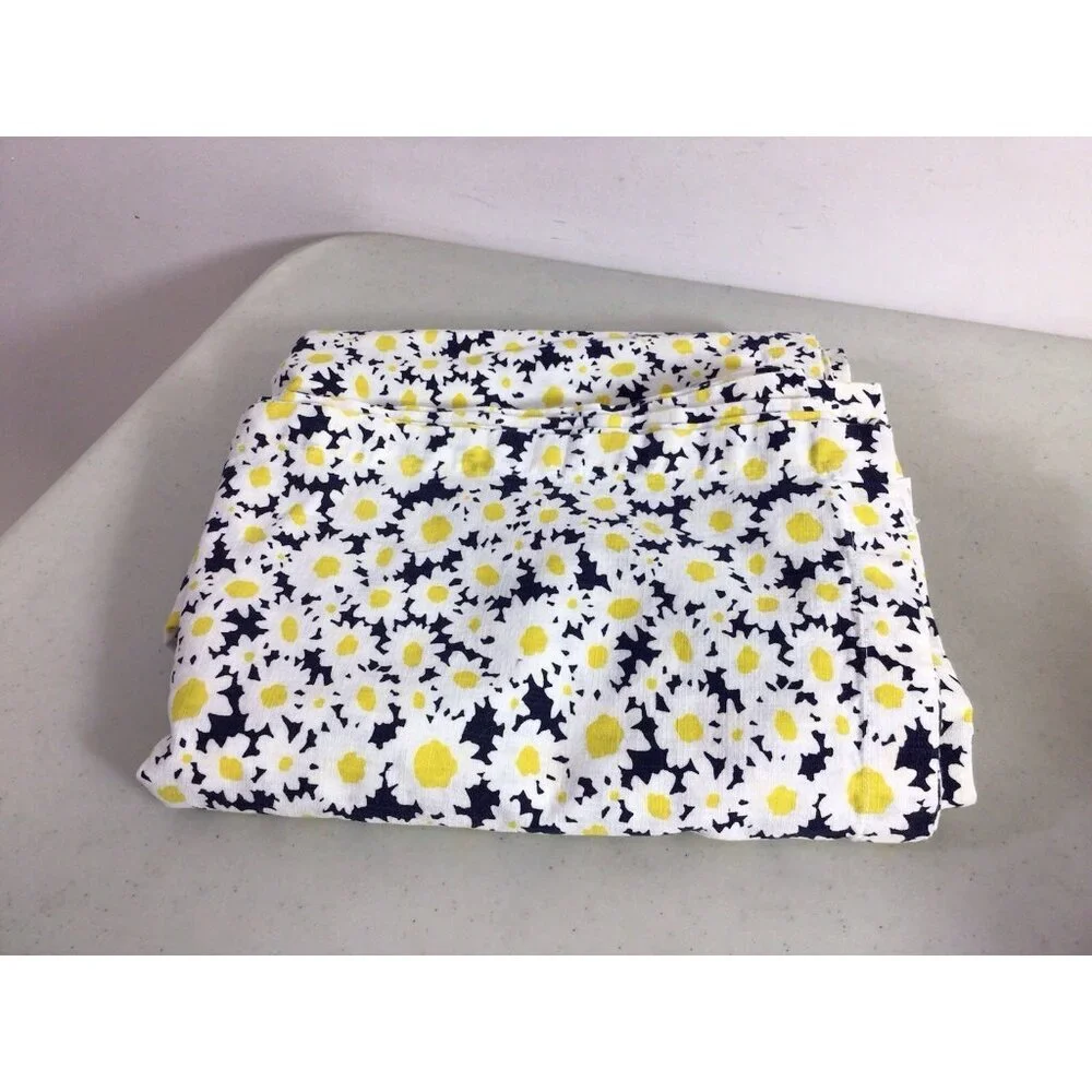 Kate Spade New York Daisies Cotton Tablecloth 60 X 96
